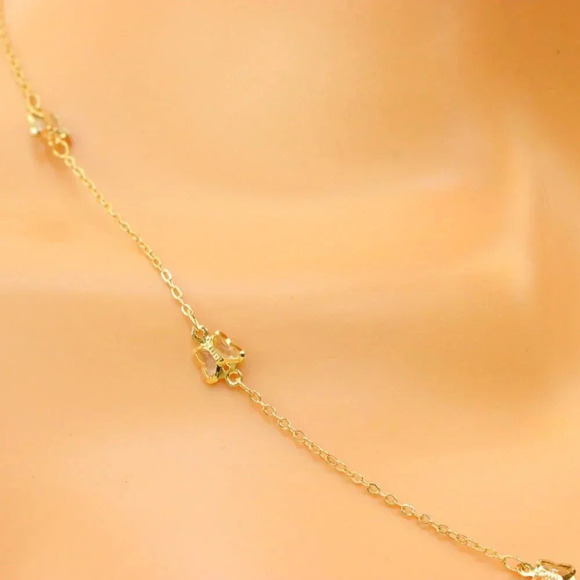 Minimalist Necklace, Sleek & Modern Design, Women’s Fashion, YC110326-N - Picture 8 of 10